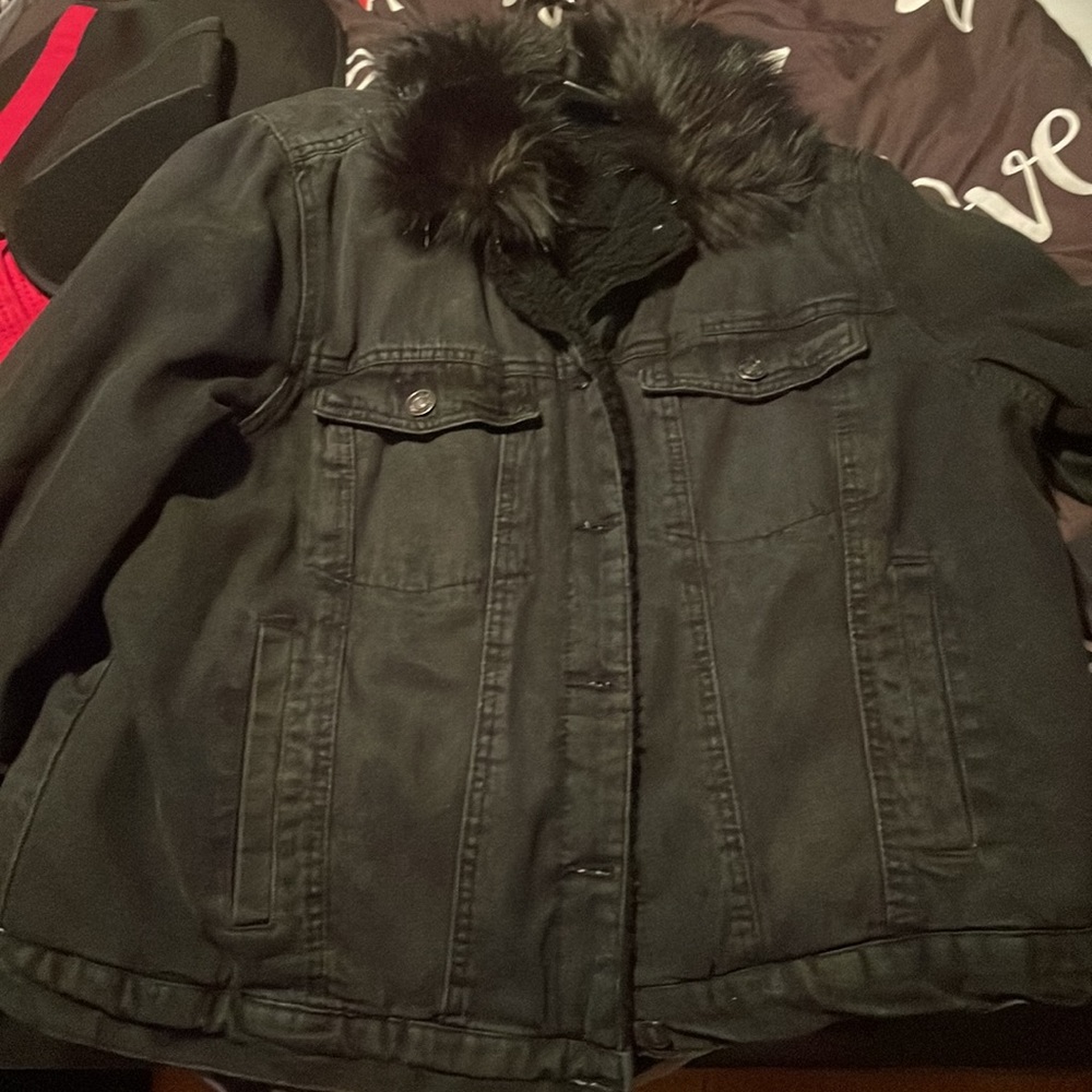 Jean jacket - Picture 4 of 5